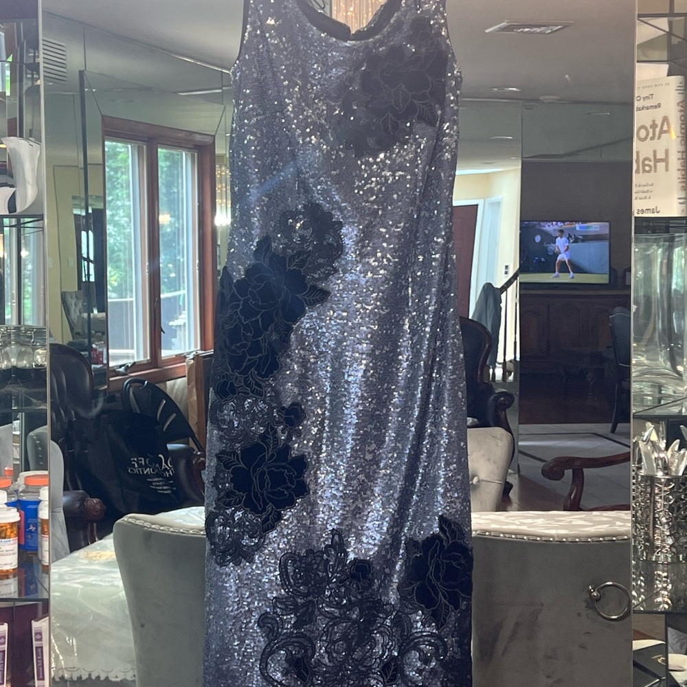 Alberto Makali Elegant Cocktail Dress